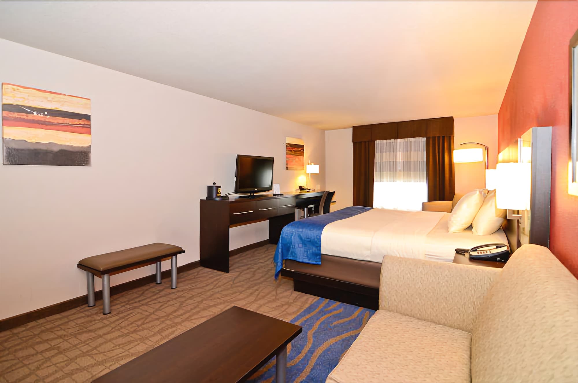Astoria Hotel And Event Center