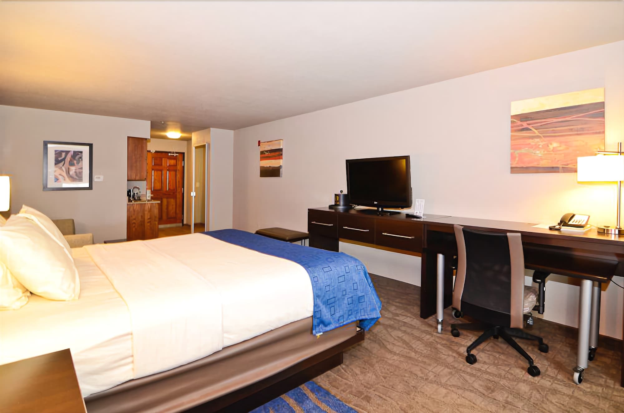 Astoria Hotel And Event Center