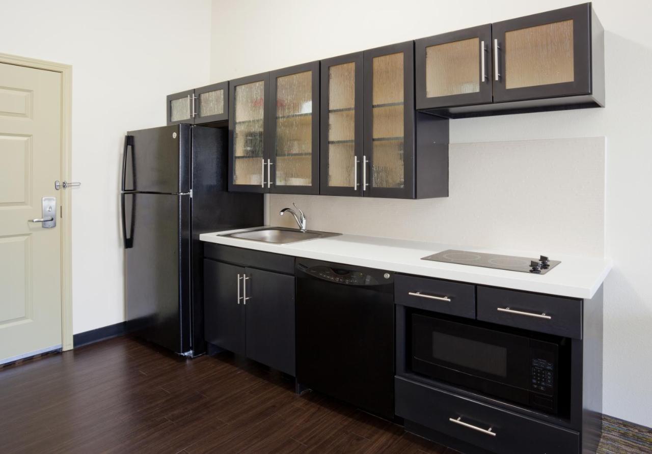 Candlewood Suites Dickinson