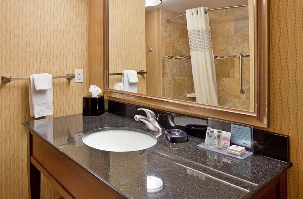 Hampton Inn & Suites Dickinson