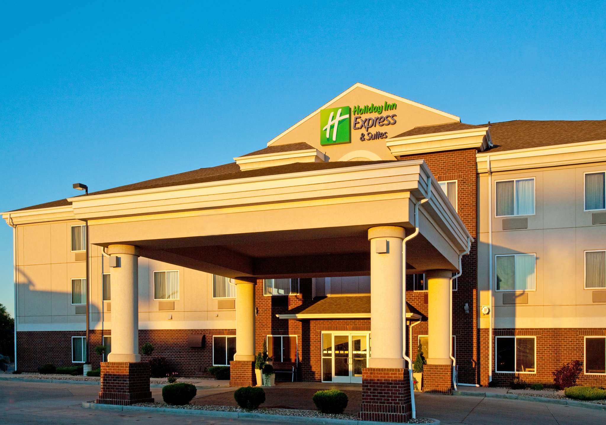 Holiday Inn Express & Suites Dickinson