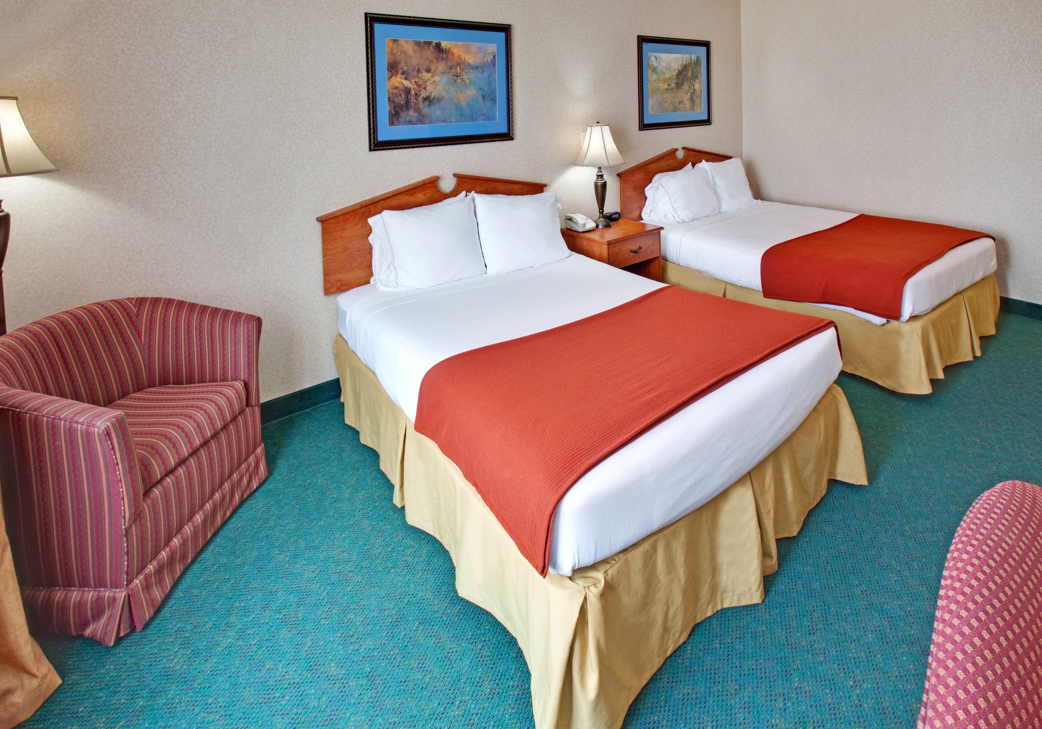 Holiday Inn Express & Suites Dickinson