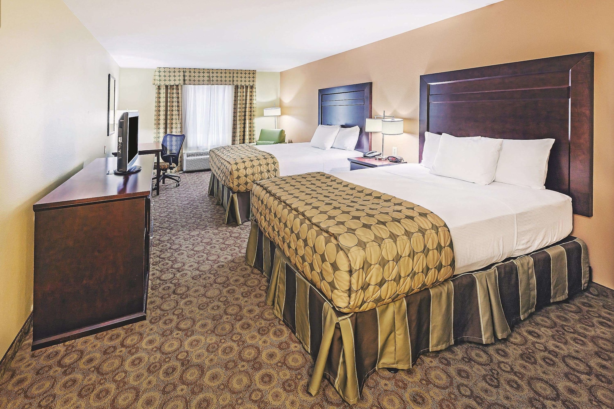 La Quinta Inn & Suites by Wyndham Dickinson