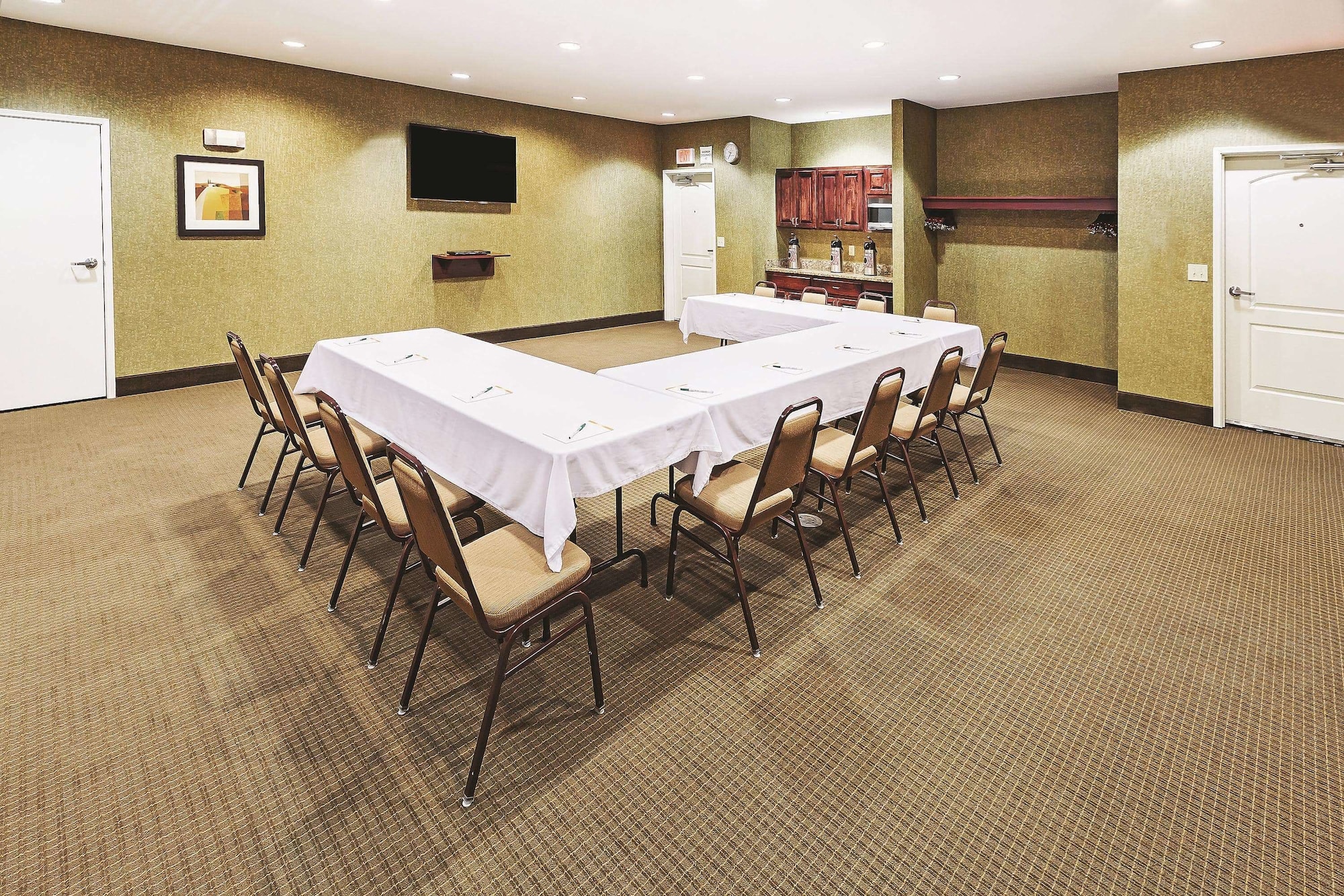 La Quinta Inn & Suites by Wyndham Dickinson
