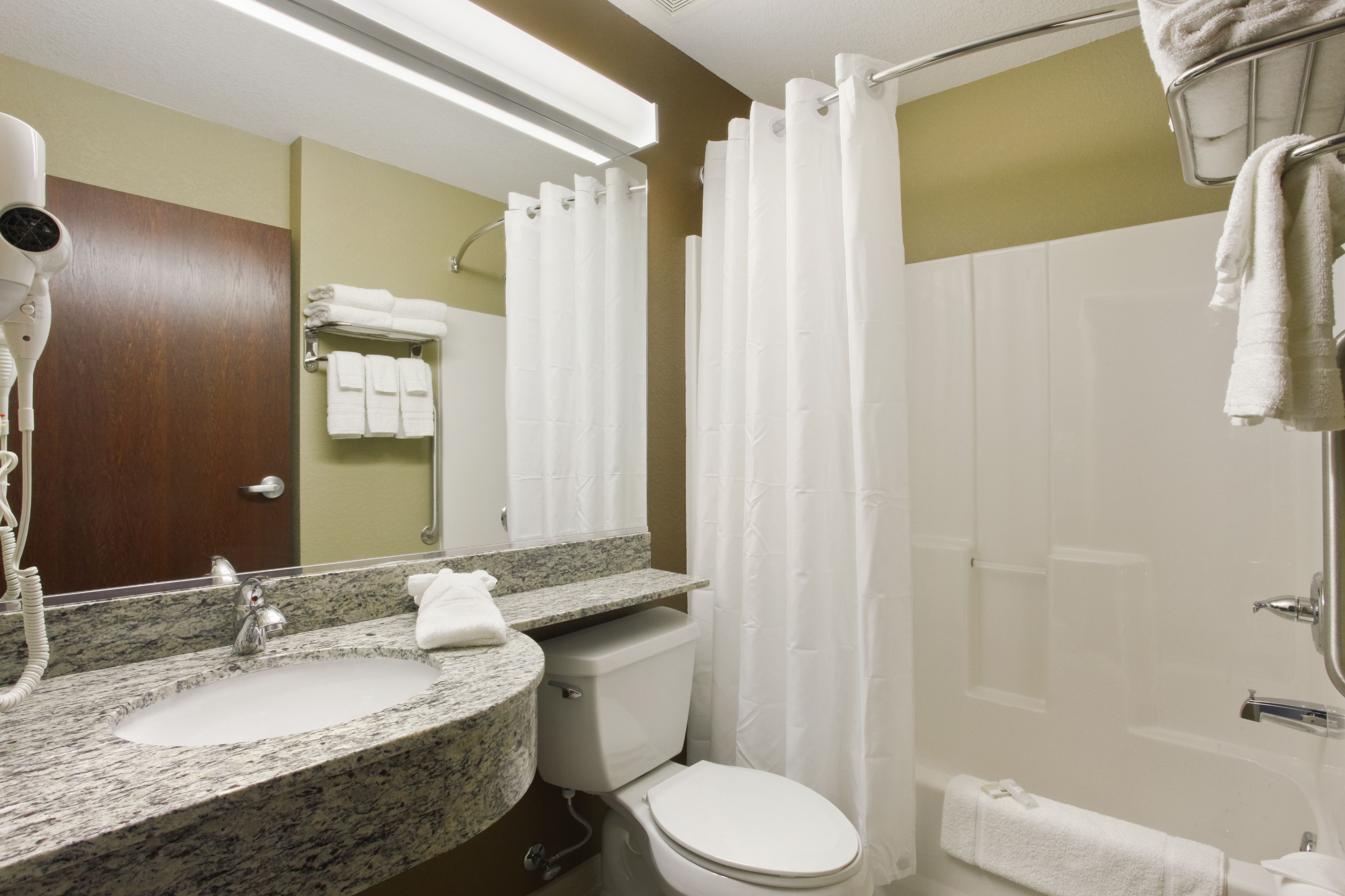Microtel Inn & Suites by Wyndham Dickinson