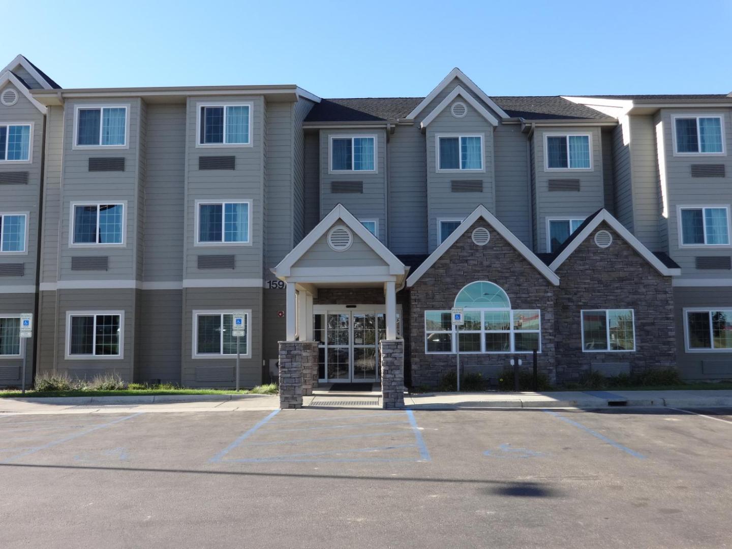 Microtel Inn & Suites by Wyndham Dickinson
