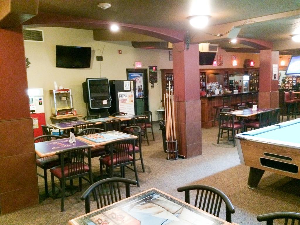 Badlands Inn & Suites