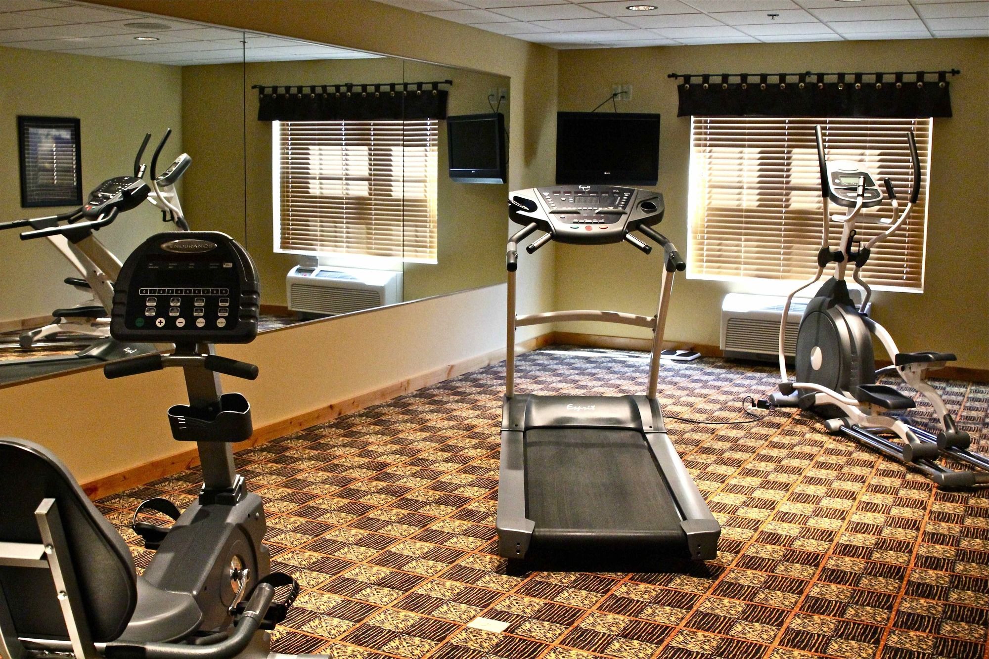 AmericInn by Wyndham Fargo Medical Center