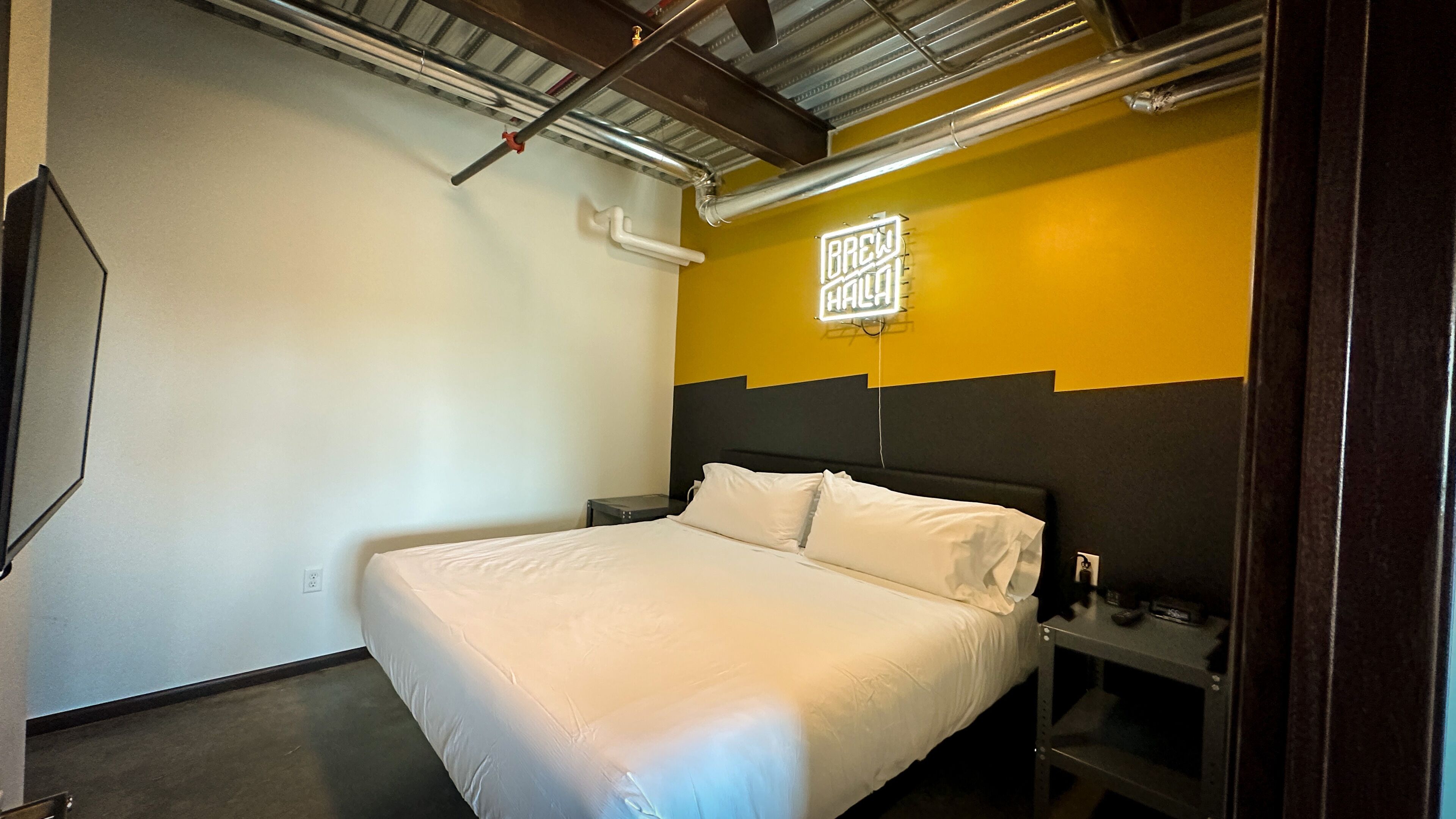 Brewhalla Hotel