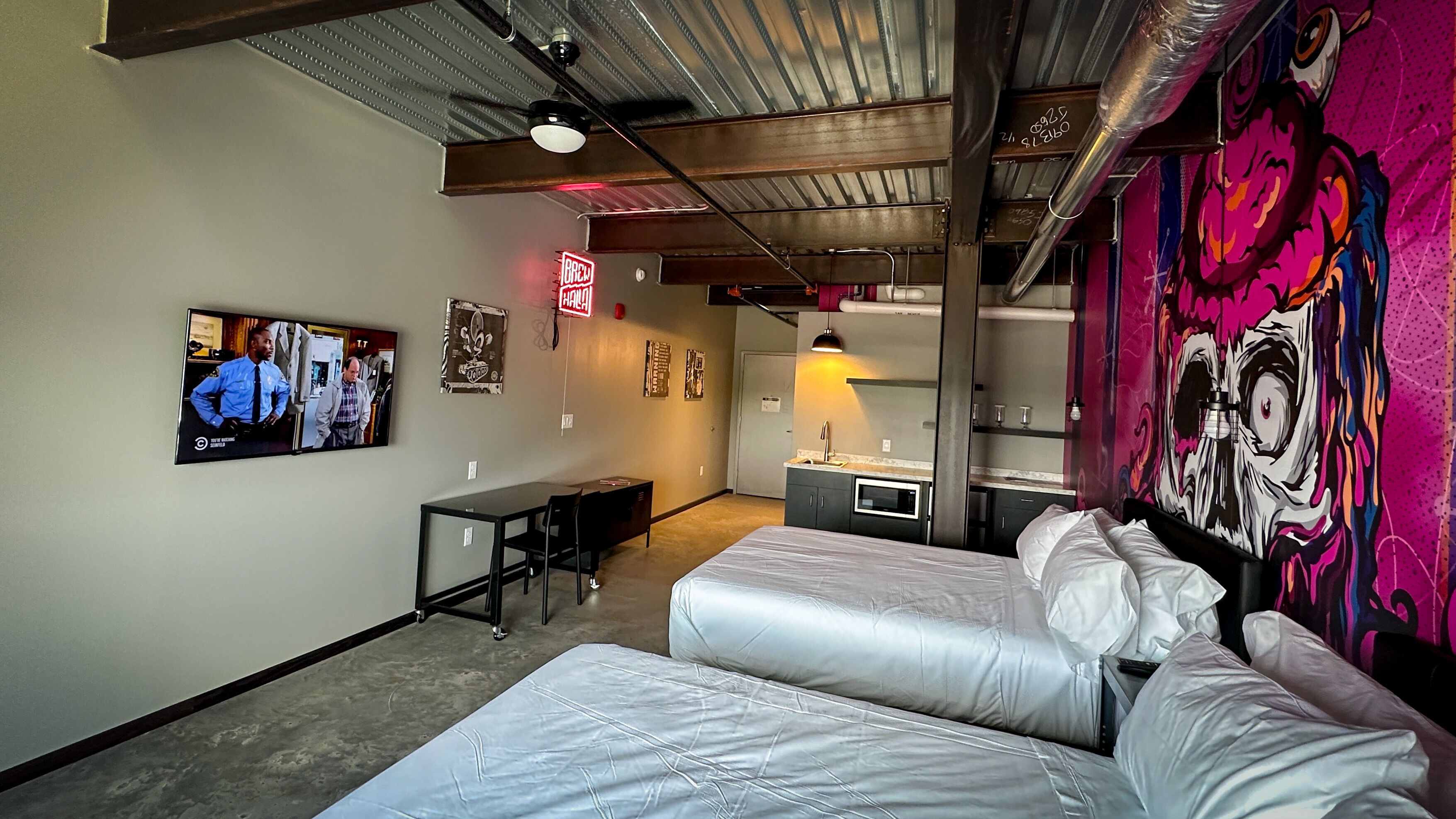 Brewhalla Hotel