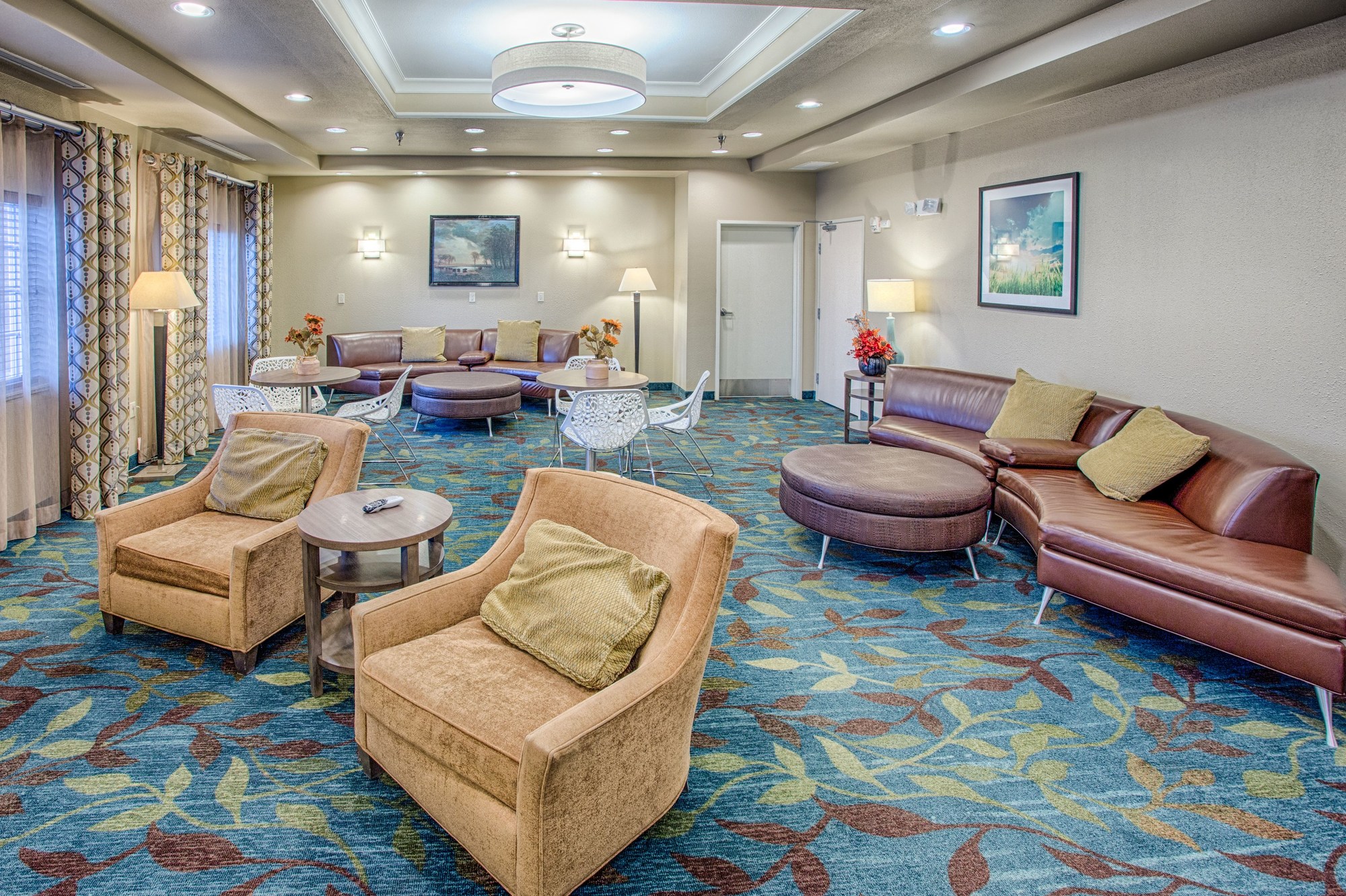 Candlewood Suites Fargo / North Dakota State University