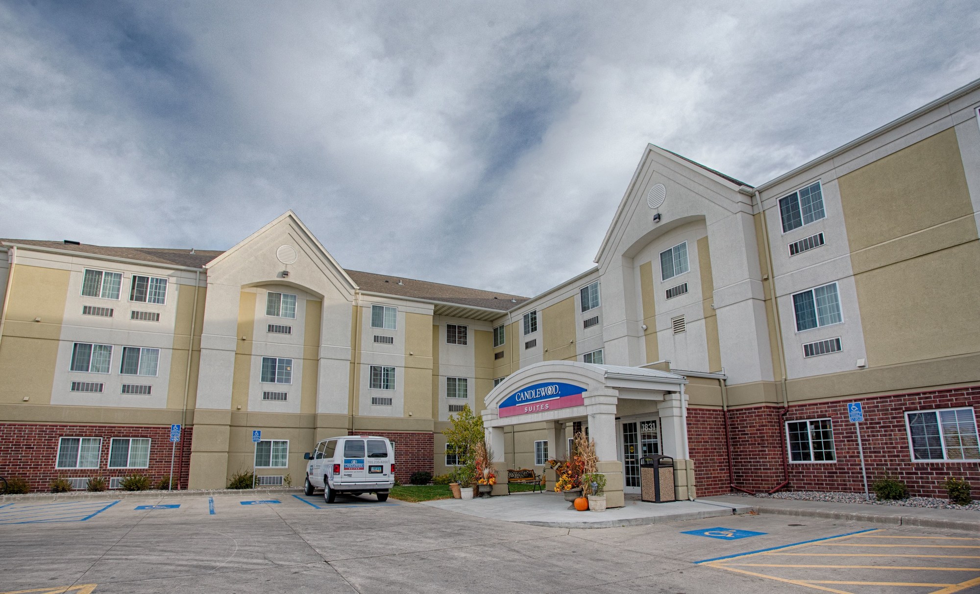 Candlewood Suites Fargo / North Dakota State University