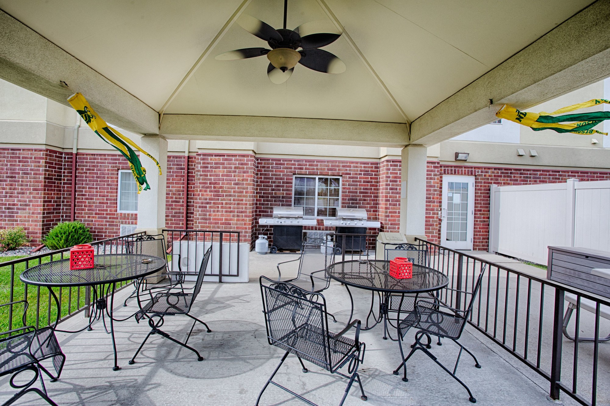 Candlewood Suites Fargo / North Dakota State University