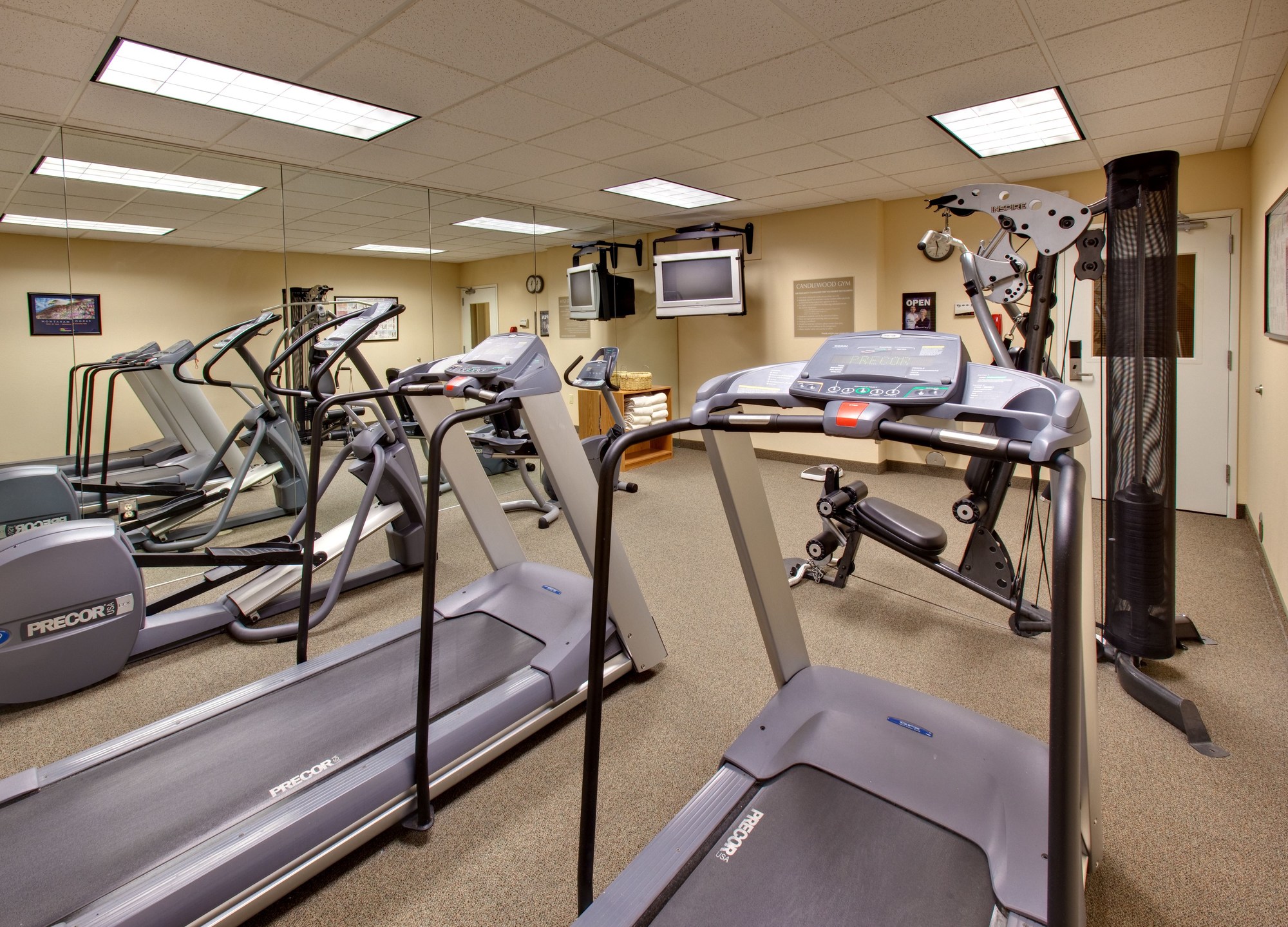 Candlewood Suites Fargo / North Dakota State University