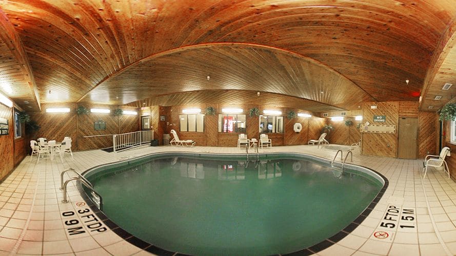 Econo Lodge West
