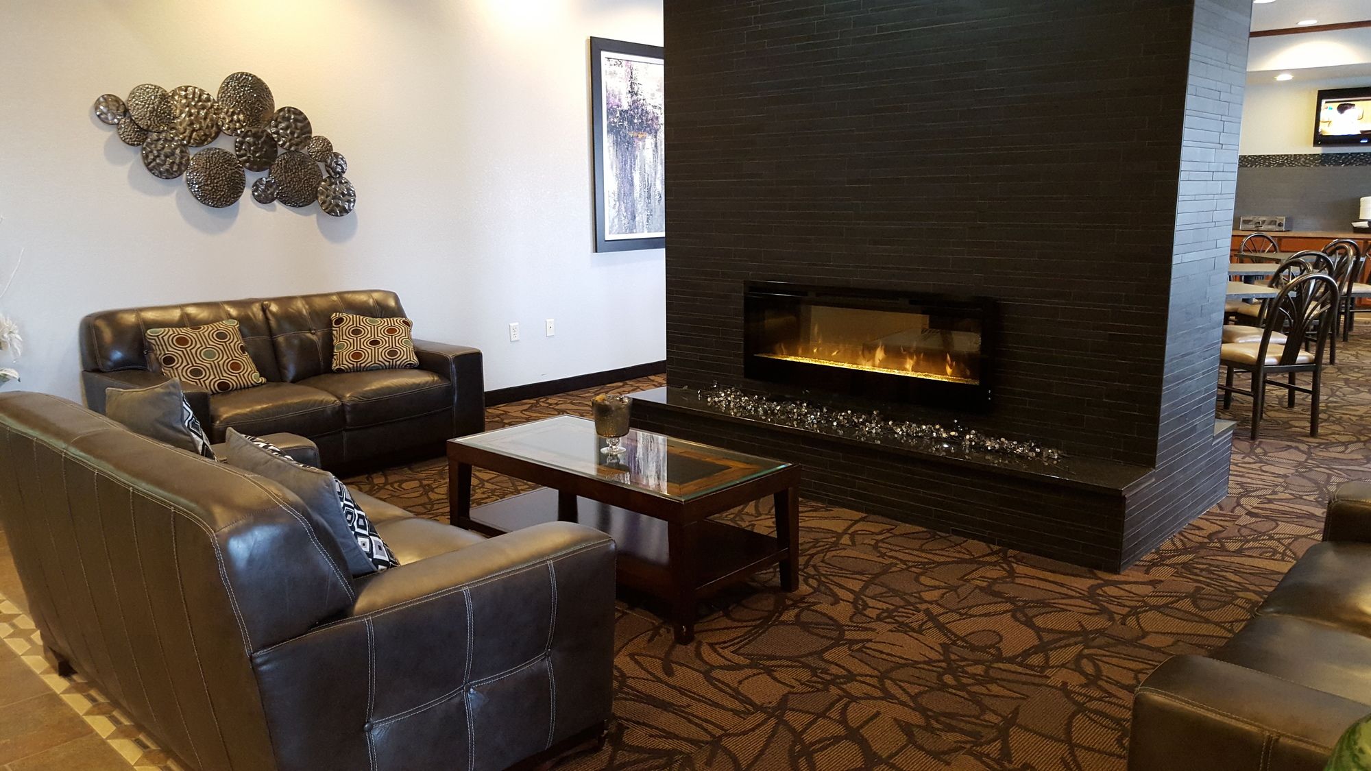 Expressway Suites of Fargo