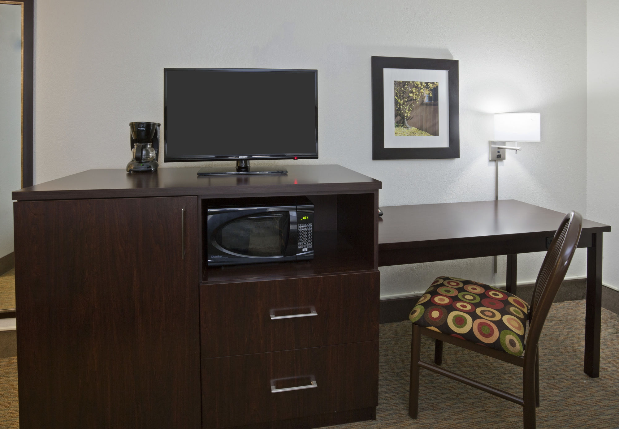 Fargo Inn & Suites