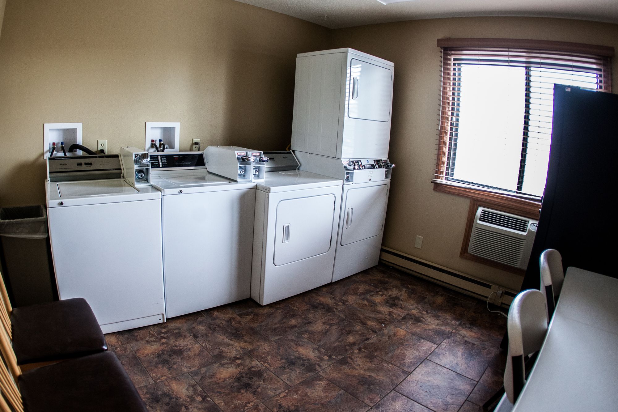 Fargo Inn & Suites