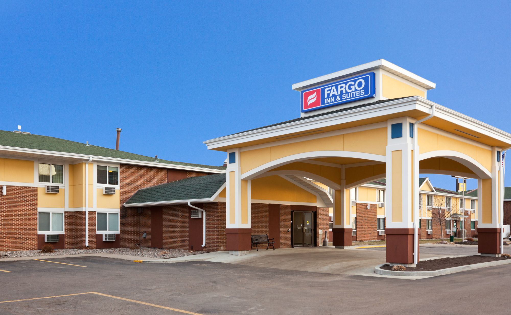 Fargo Inn & Suites