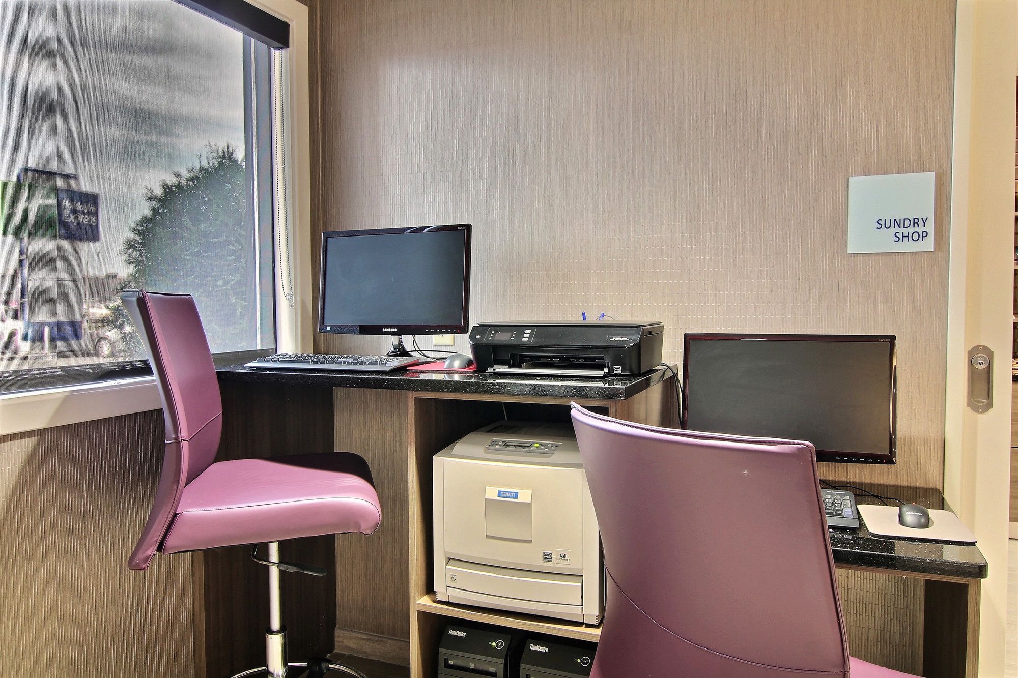 Holiday Inn Express Fargo - West Acres