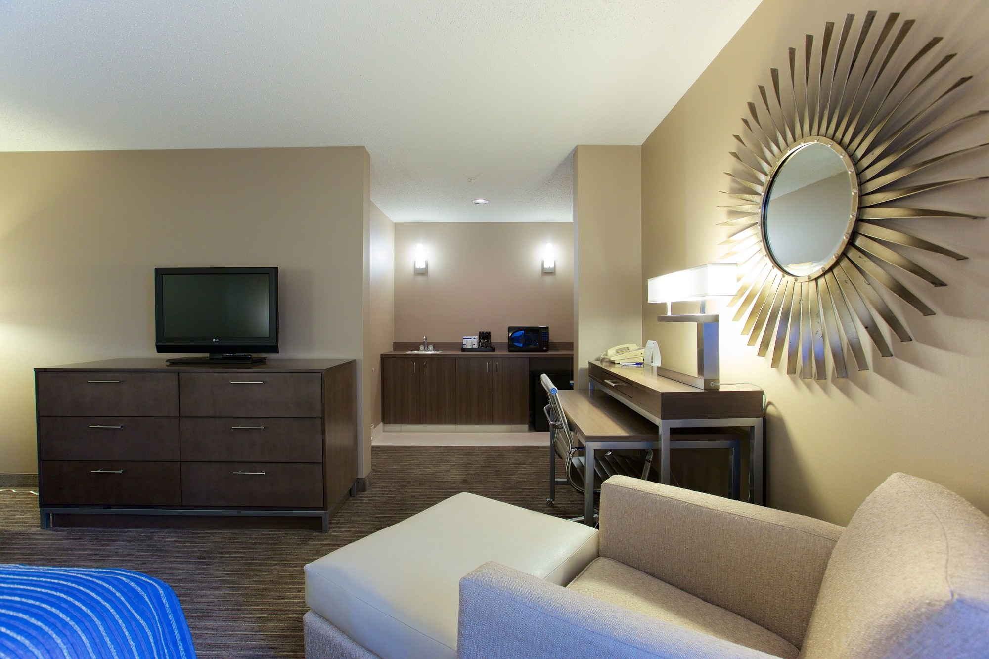 Holiday Inn Express Fargo - West Acres