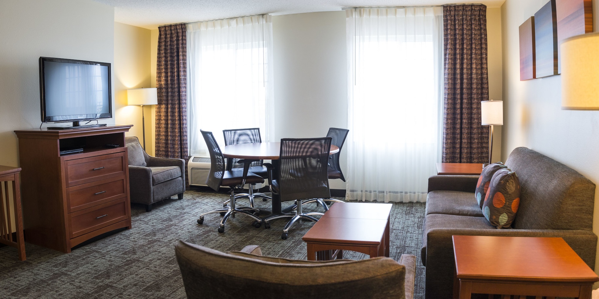 Staybridge Suites Fargo