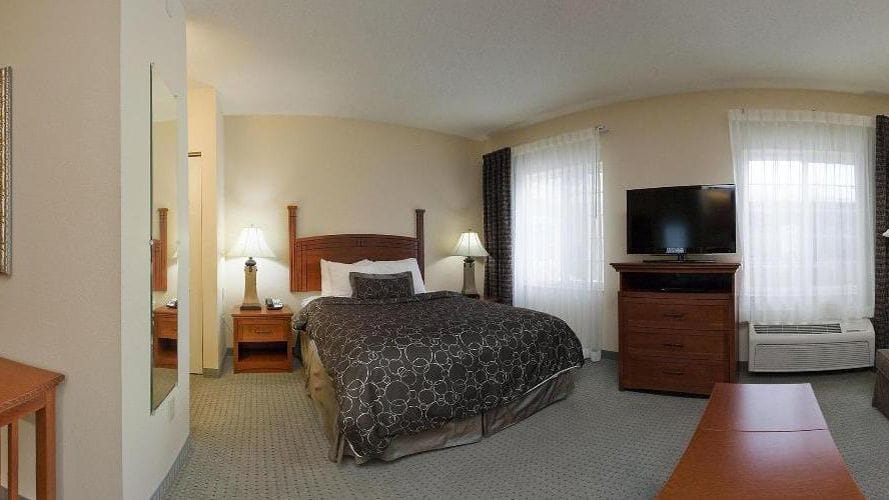 Staybridge Suites Fargo