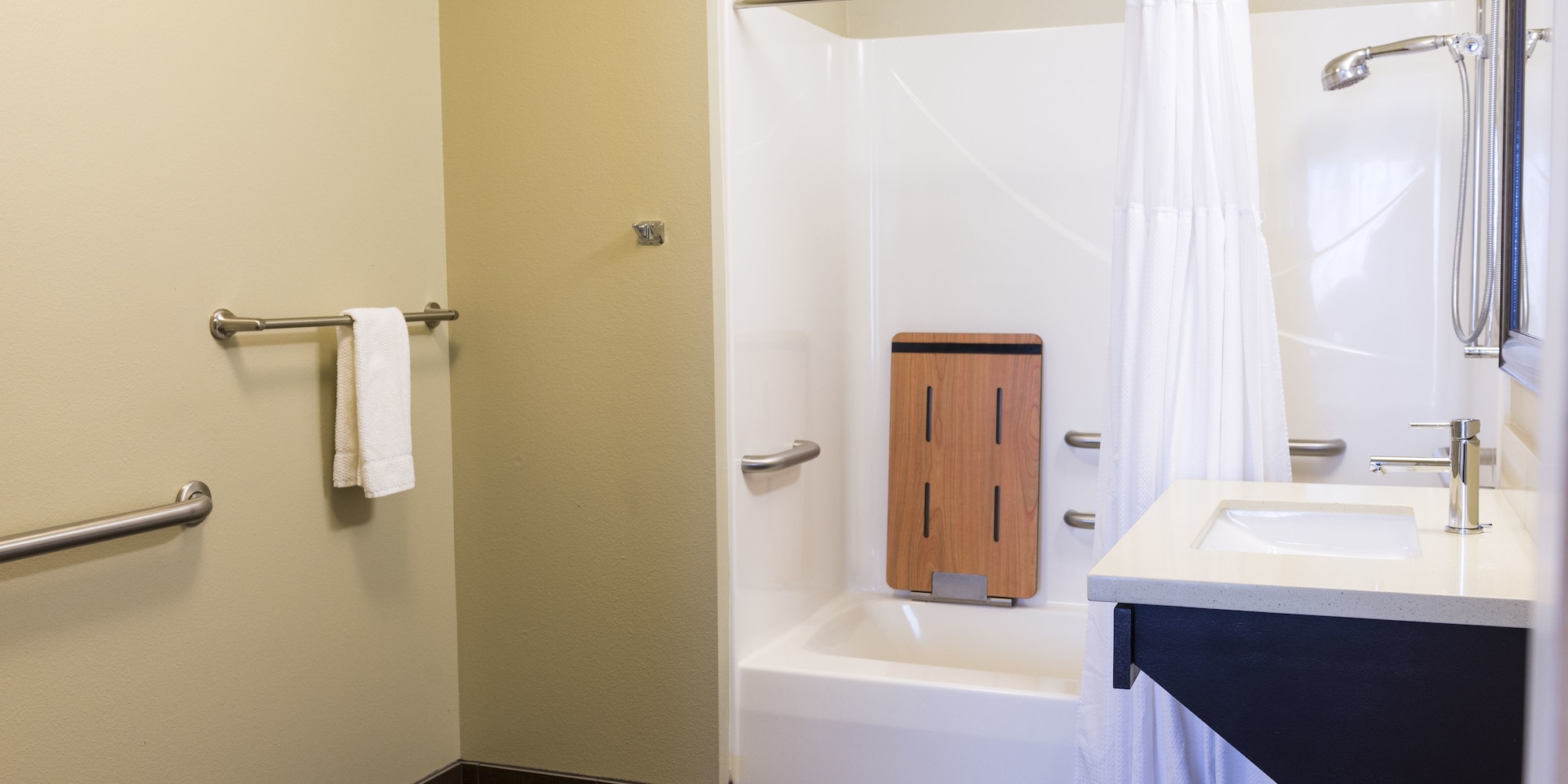 Staybridge Suites Fargo
