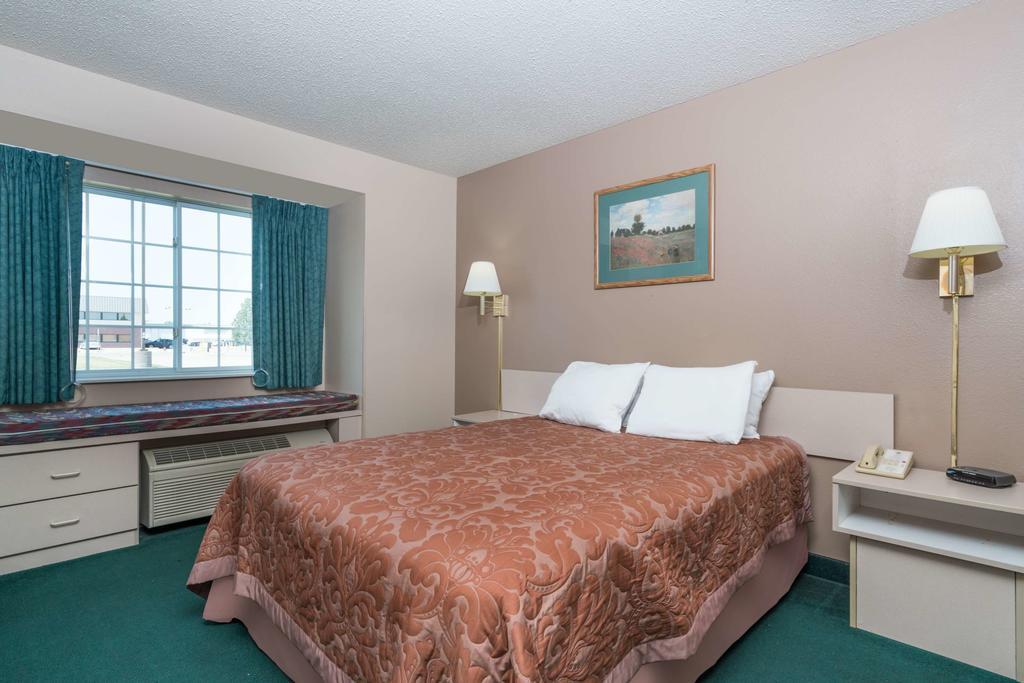 Fargo Airport Inn