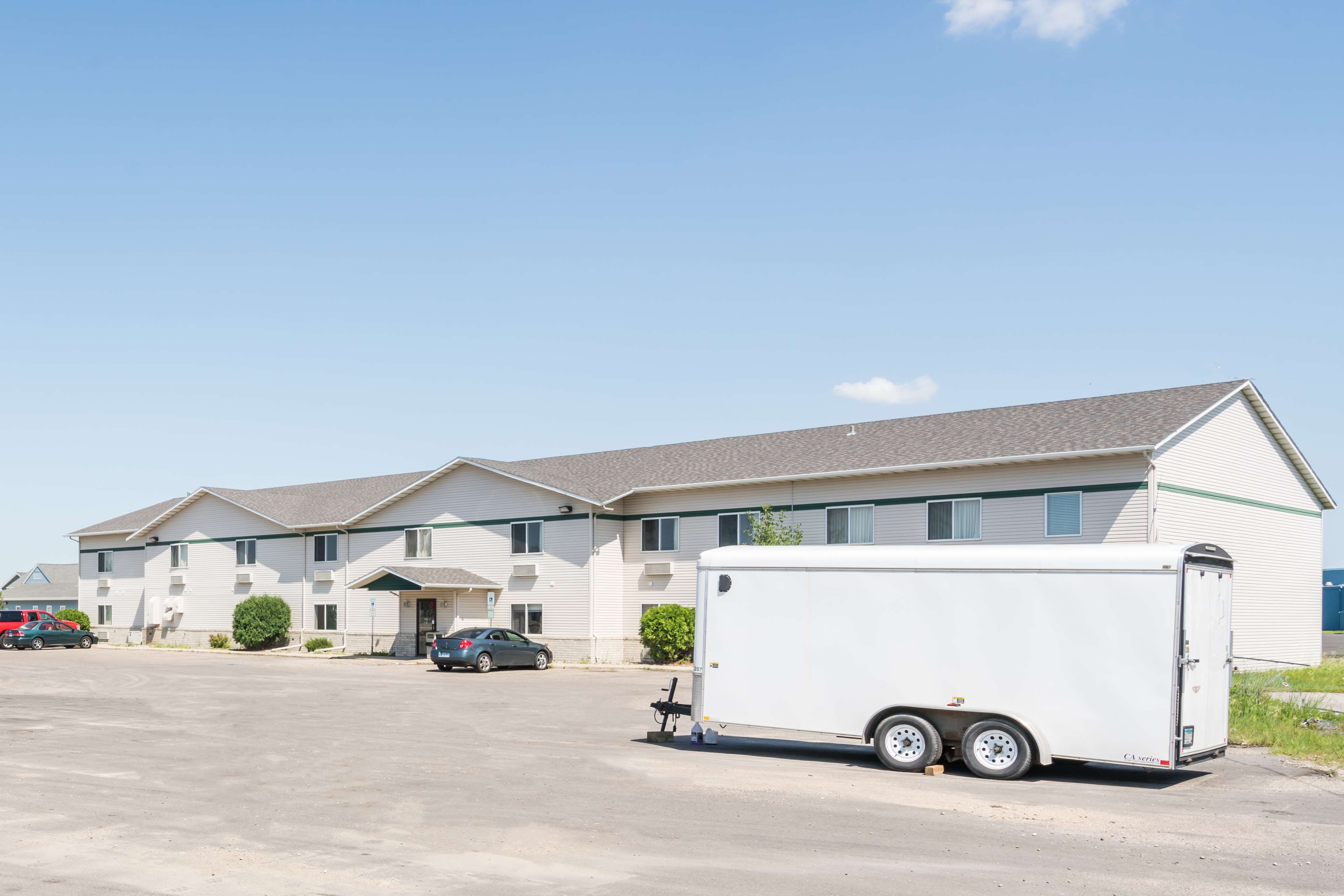 Bison Inn and Suites