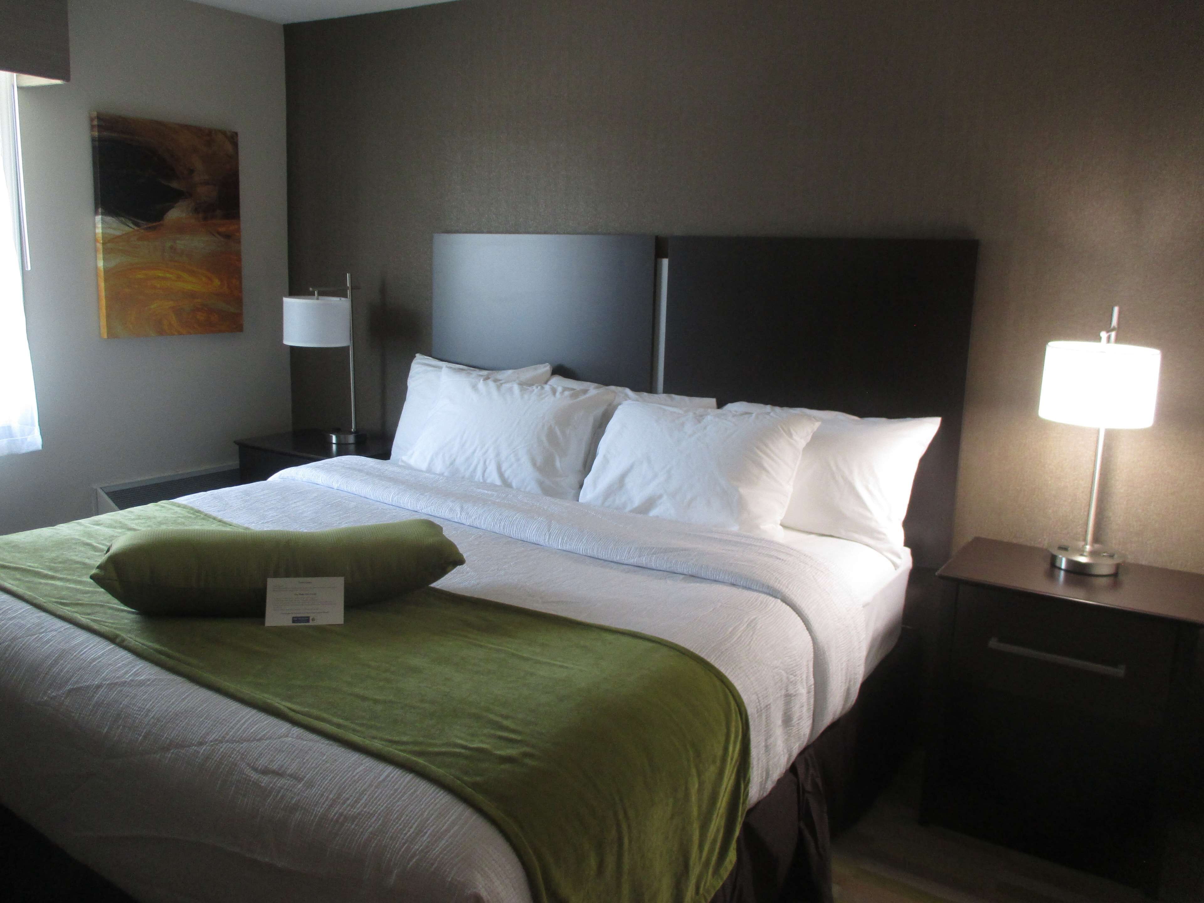 Best Western Harvest Inn & Suites