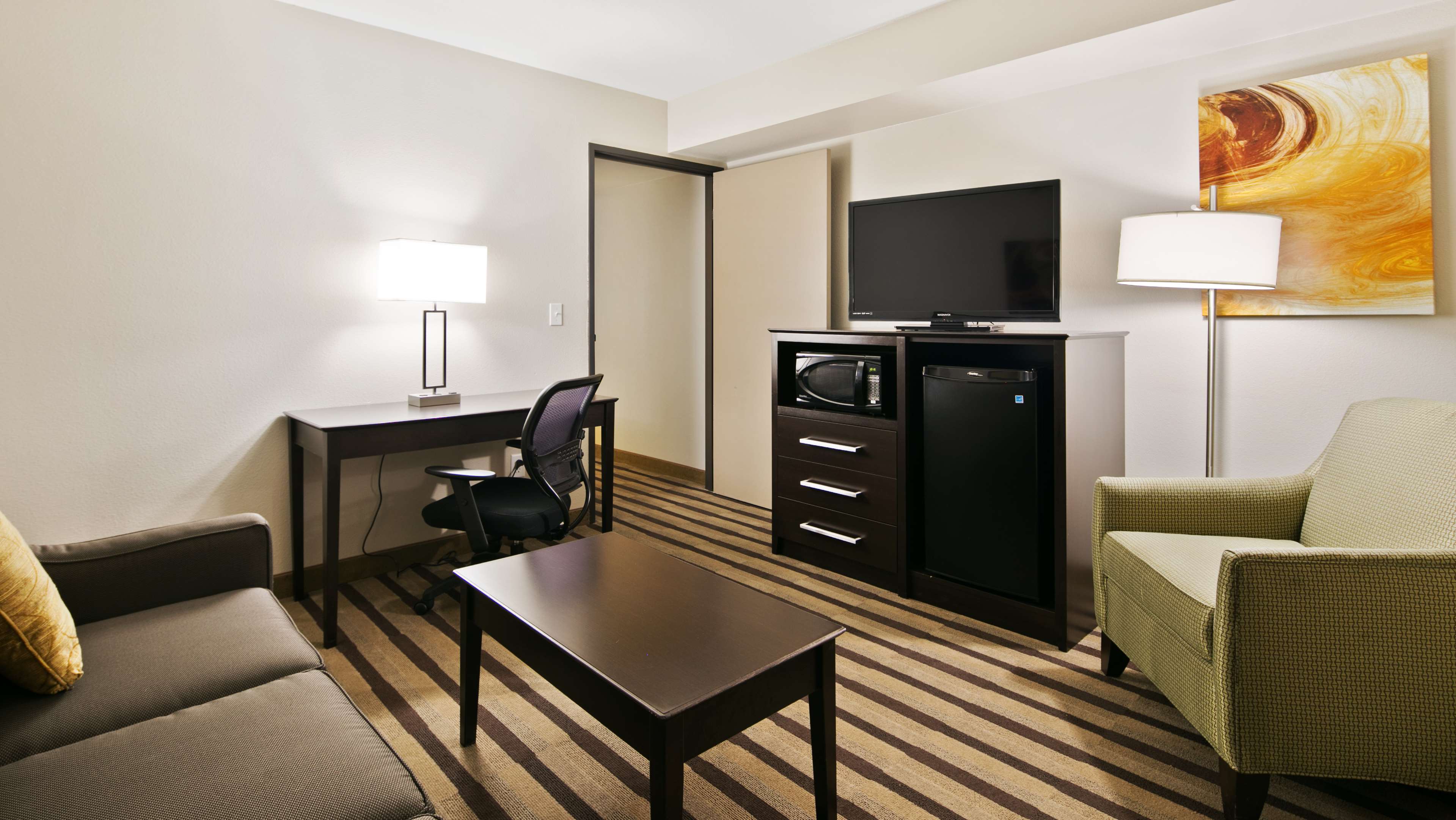Best Western Harvest Inn & Suites
