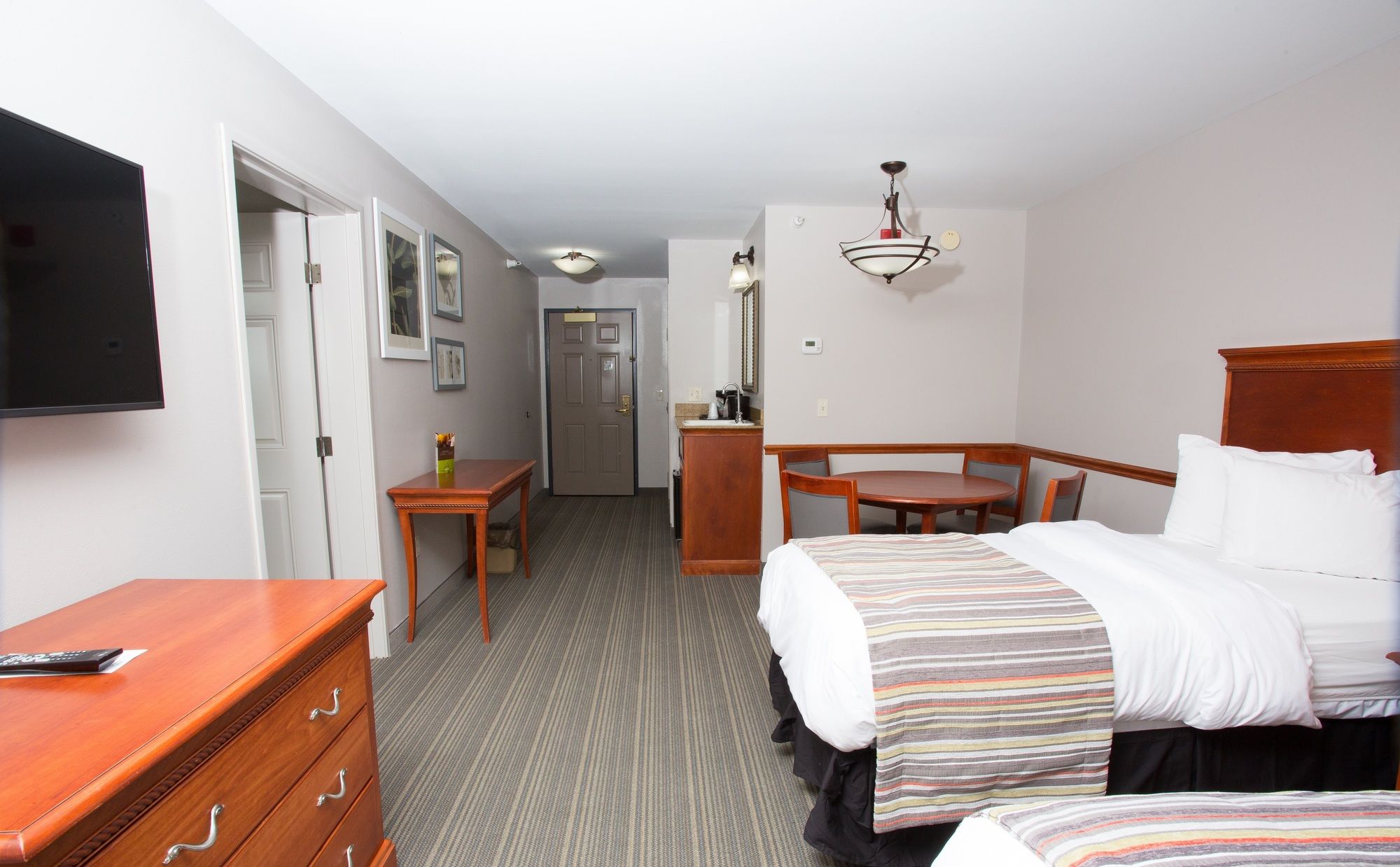 Country Inn & Suites by Radisson, Grand Forks, ND