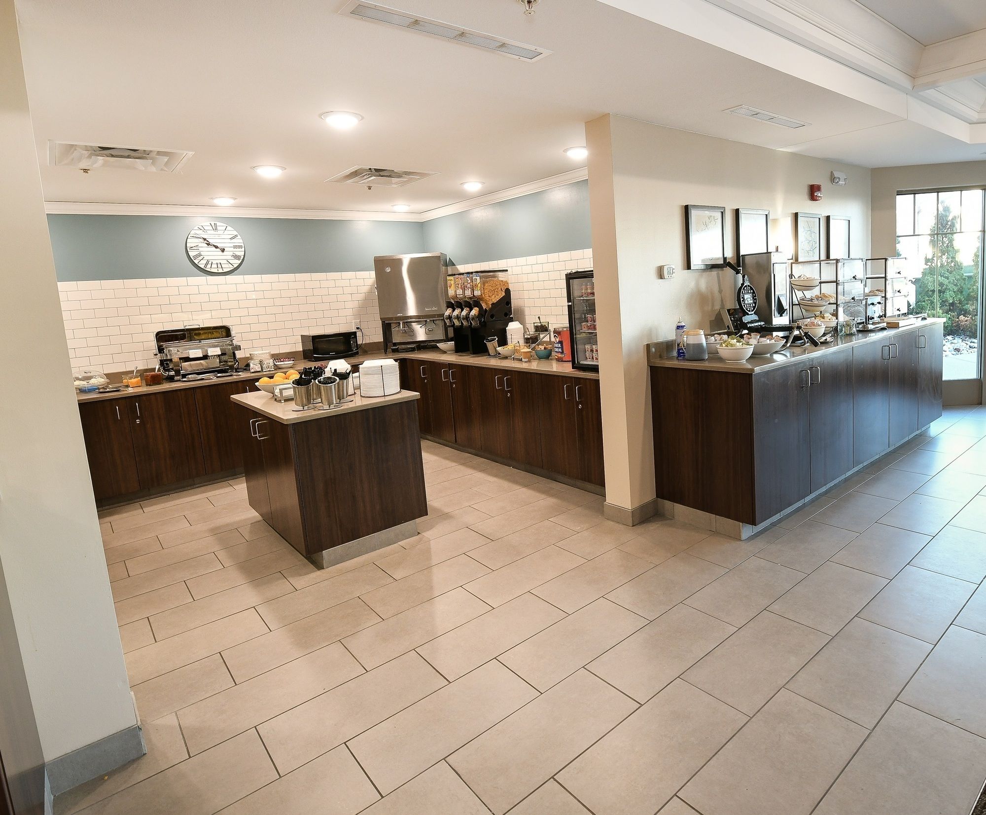 Country Inn & Suites by Radisson, Grand Forks, ND