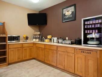 Days Inn by Wyndham Grand Forks Columbia Mall