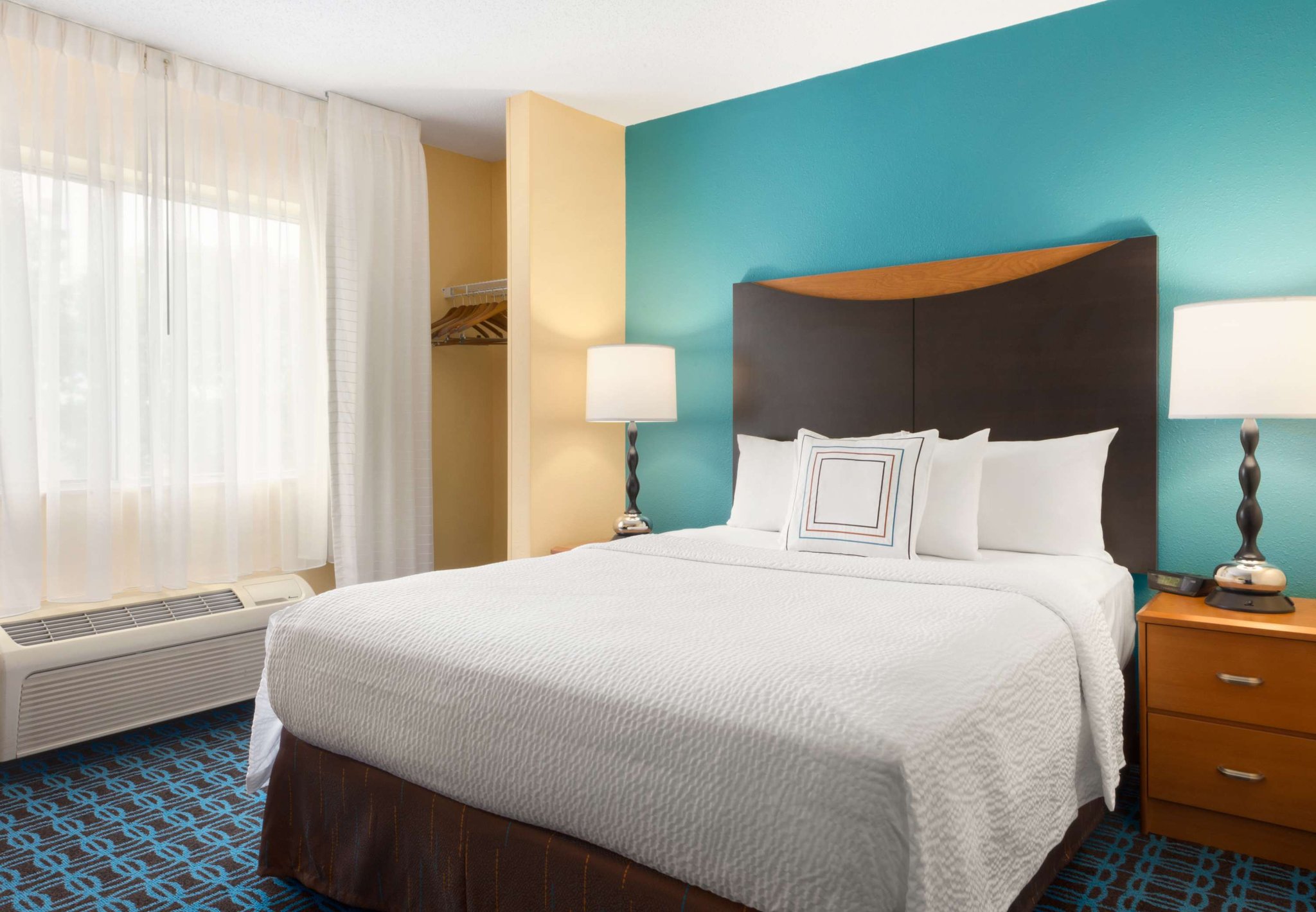 AmeriVu Inn & Suites - Grand Forks