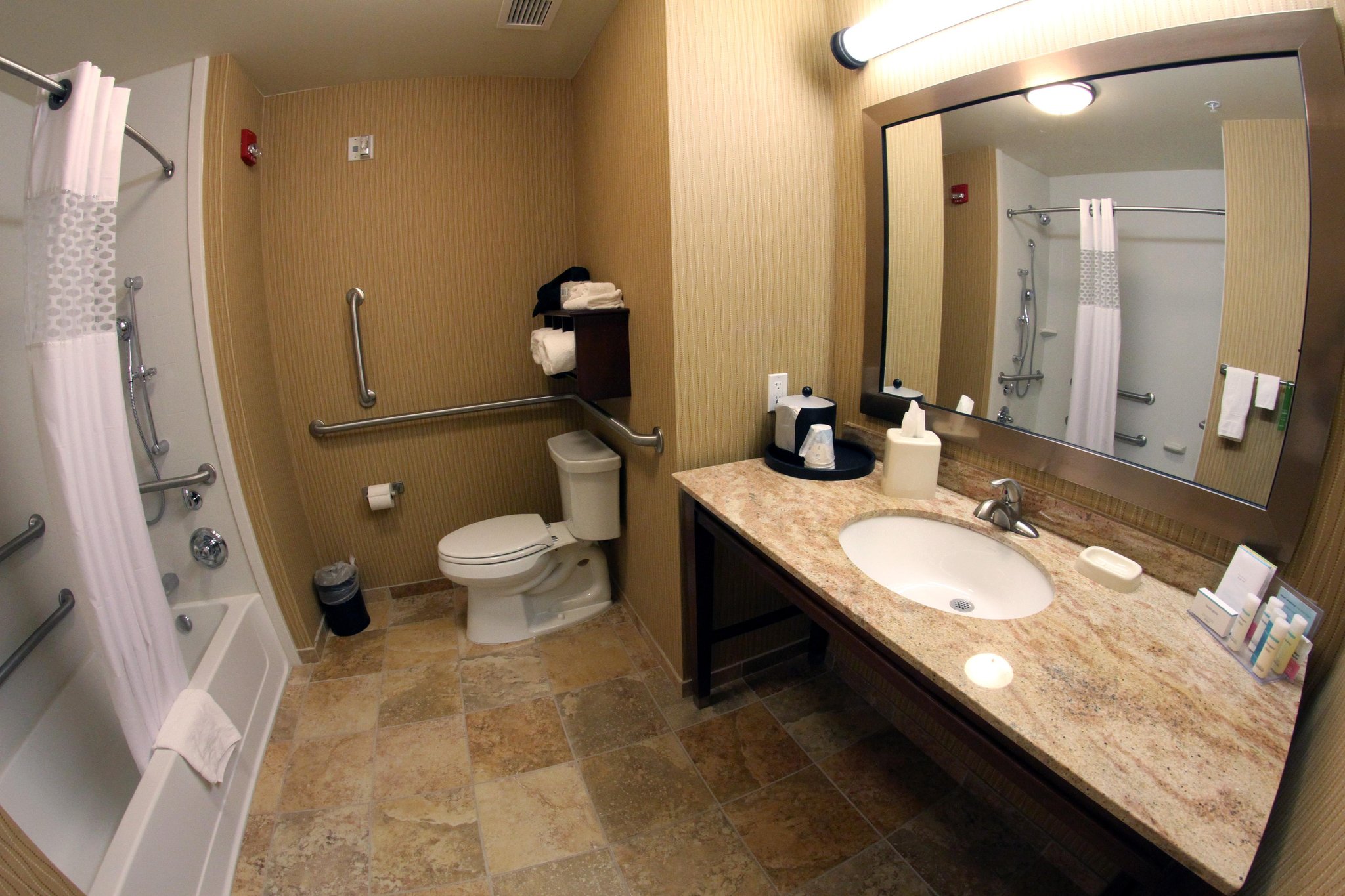 Hampton Inn And Suites Grand Forks