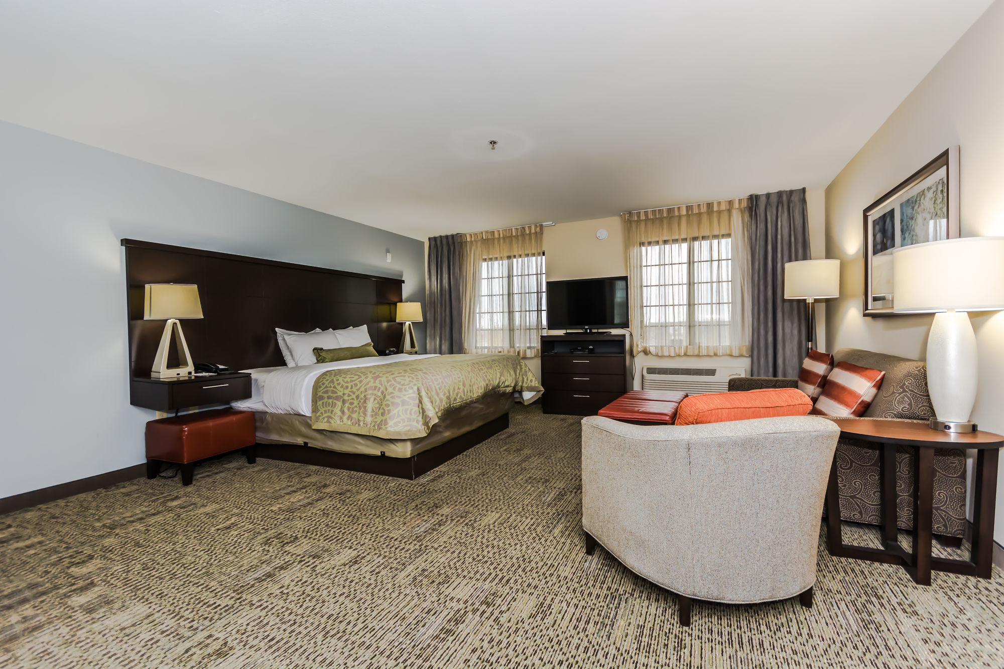 Staybridge Suites Grand Forks