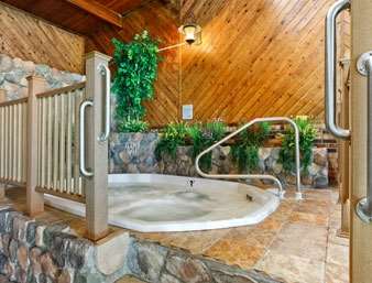 Travelodge by Wyndham Grand Forks