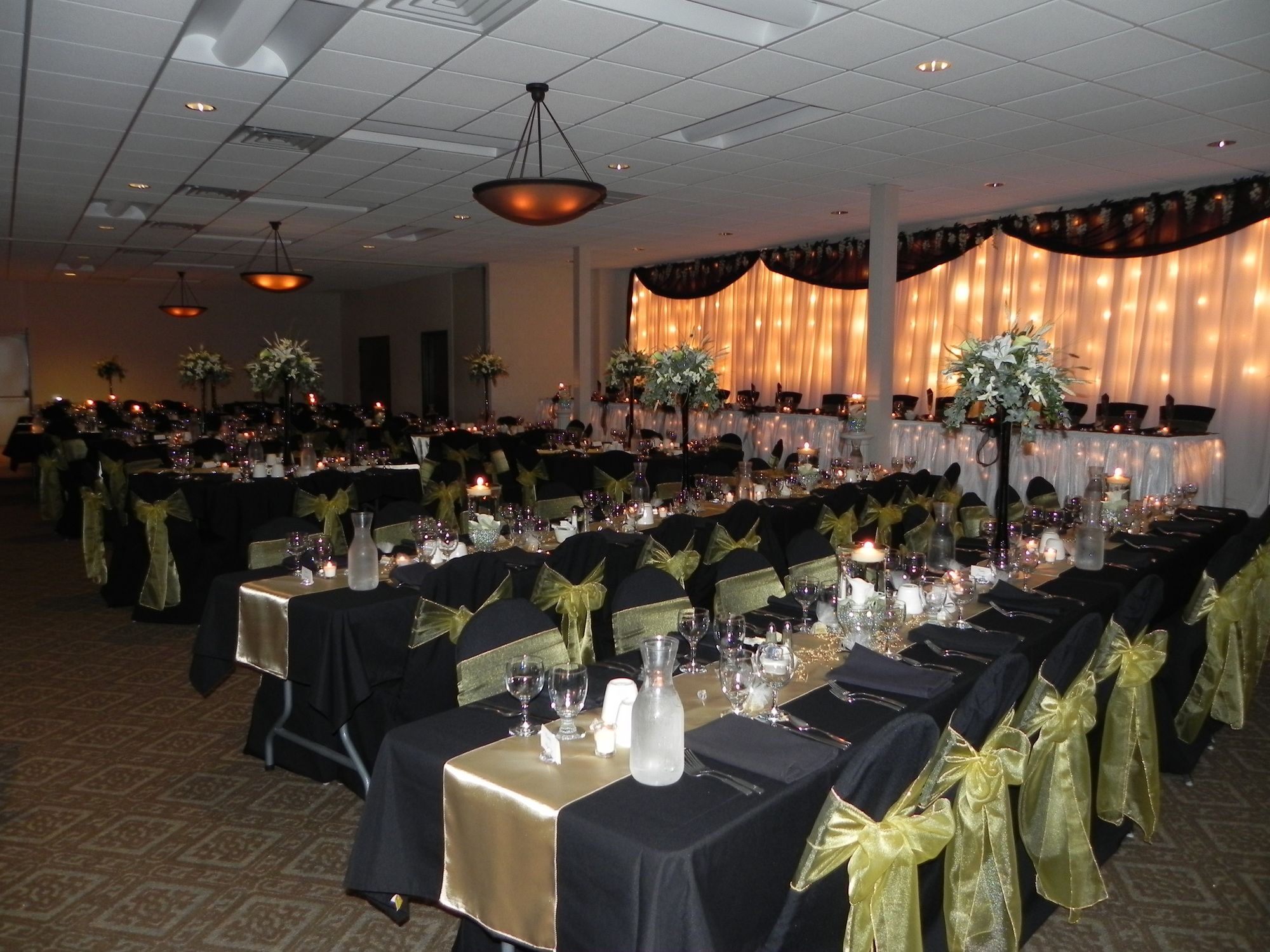 Baymont by Wyndham Jamestown Conference Center & Water Park