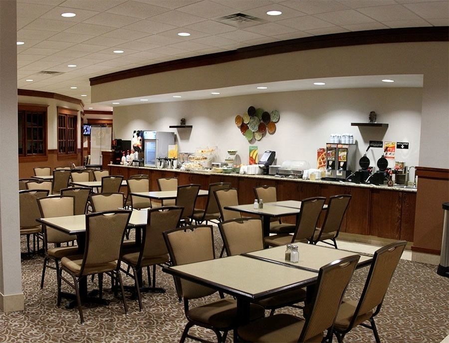 Baymont by Wyndham Jamestown Conference Center & Water Park