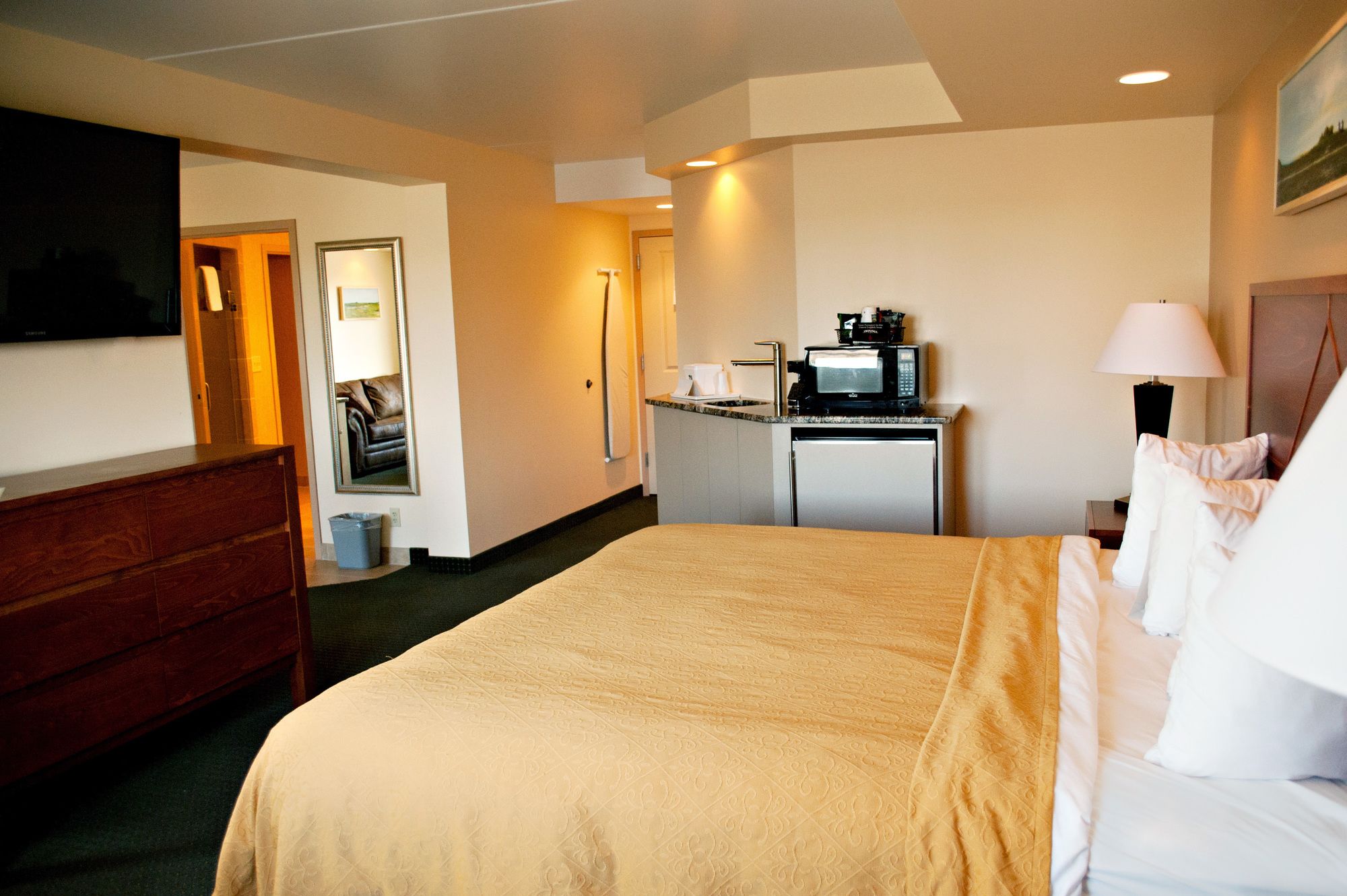 Baymont by Wyndham Jamestown Conference Center & Water Park
