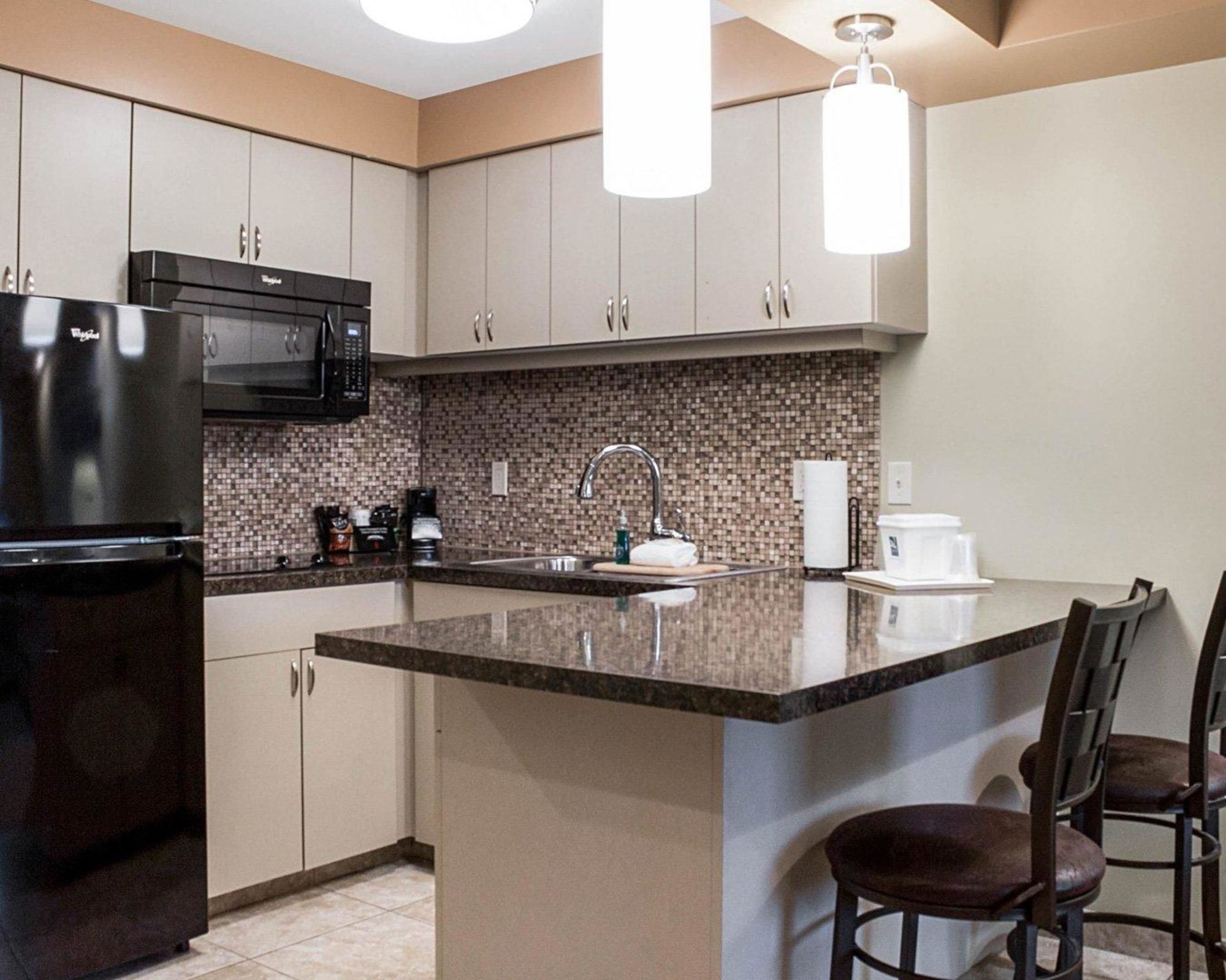 Baymont by Wyndham Jamestown Conference Center & Water Park