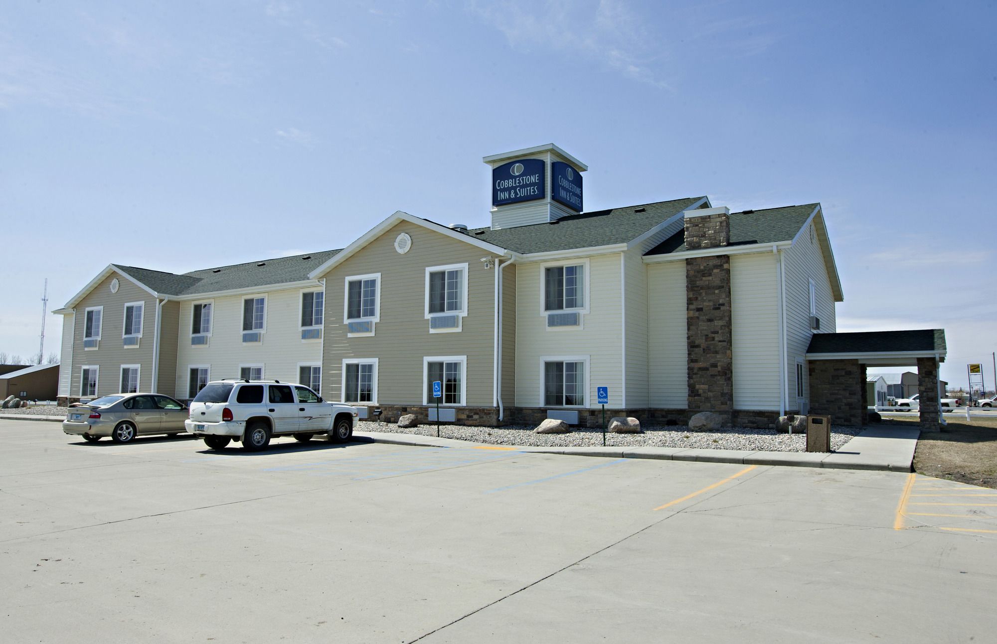 Cobblestone Inn & Suites in Langdon