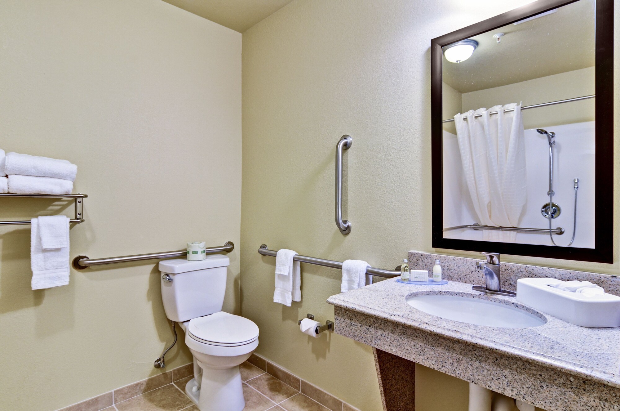 Cobblestone Inn & Suites - Linton
