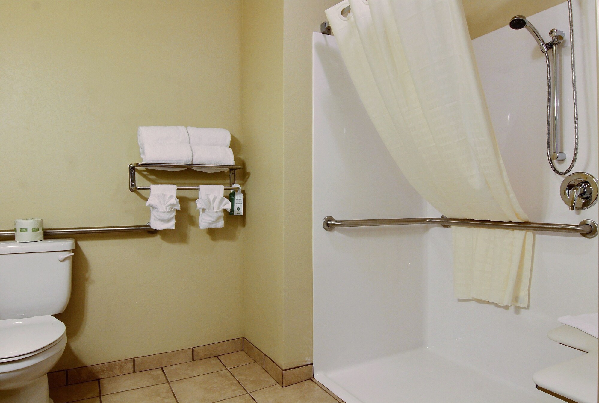 Cobblestone Inn & Suites - Linton