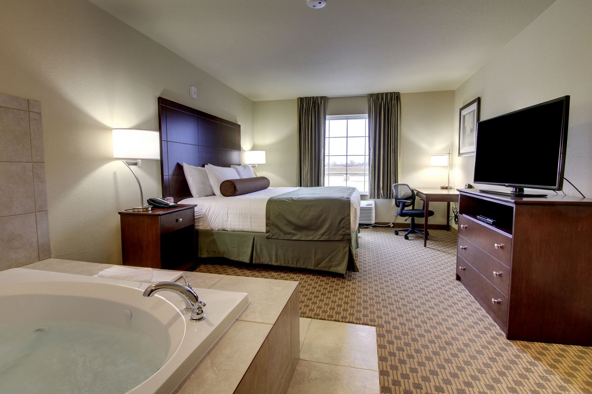 Cobblestone Inn & Suites - Linton