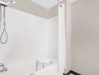 Super 8 by Wyndham Lisbon