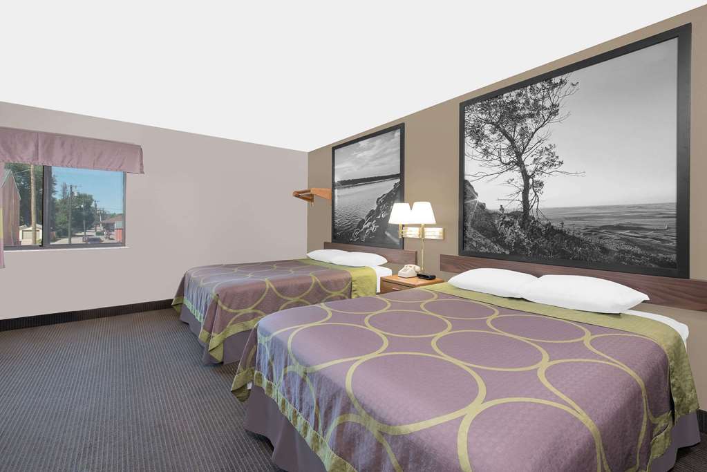 Super 8 by Wyndham Lisbon