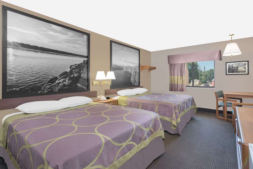 Super 8 by Wyndham Lisbon